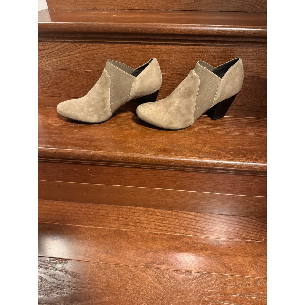 Vaneli Taupe Suede Ankle Boots Block Heel Almond Toe Booties Womens 9.5 M